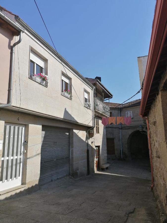 Apartamento Sobreira En Centro Allariz Con Wifi Екстер'єр фото