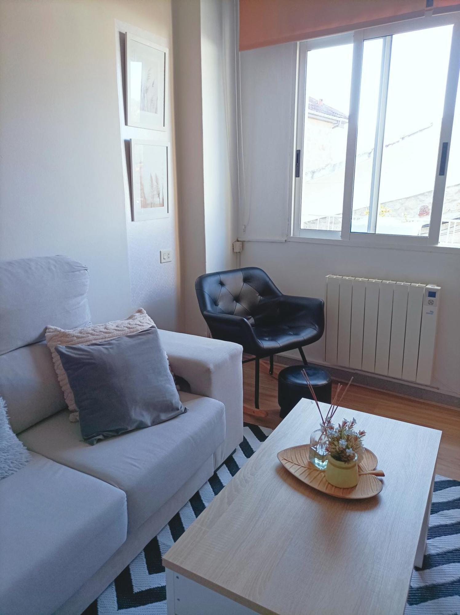 Apartamento Sobreira En Centro Allariz Con Wifi Екстер'єр фото